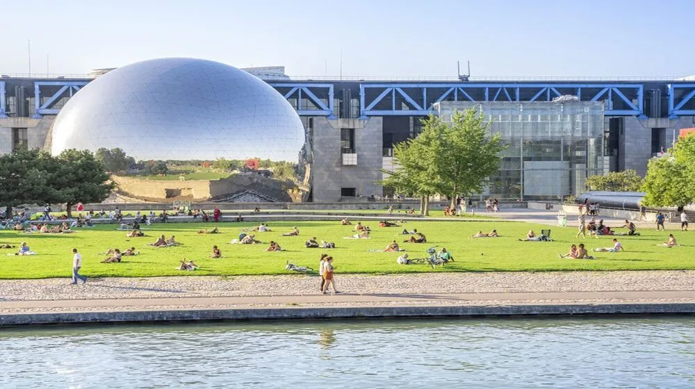 La Cité des Sciences: El Futuro se Construye en París
